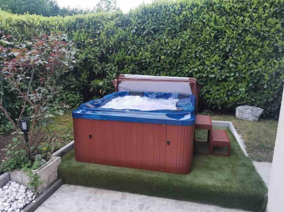 Maison Time Break Jacuzzi - 4 Etoiles Thonon-les-Bains Exteriör bild